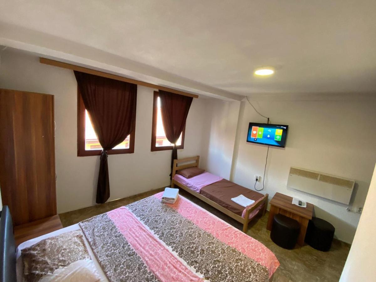 Motel Atika Skopje Bagian luar foto